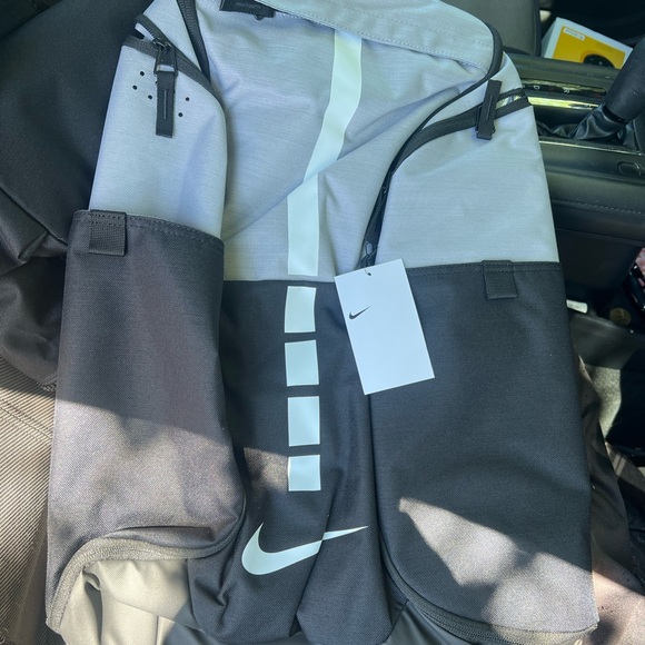Nike Elite Basketball Backpack - Picture 1 of 2